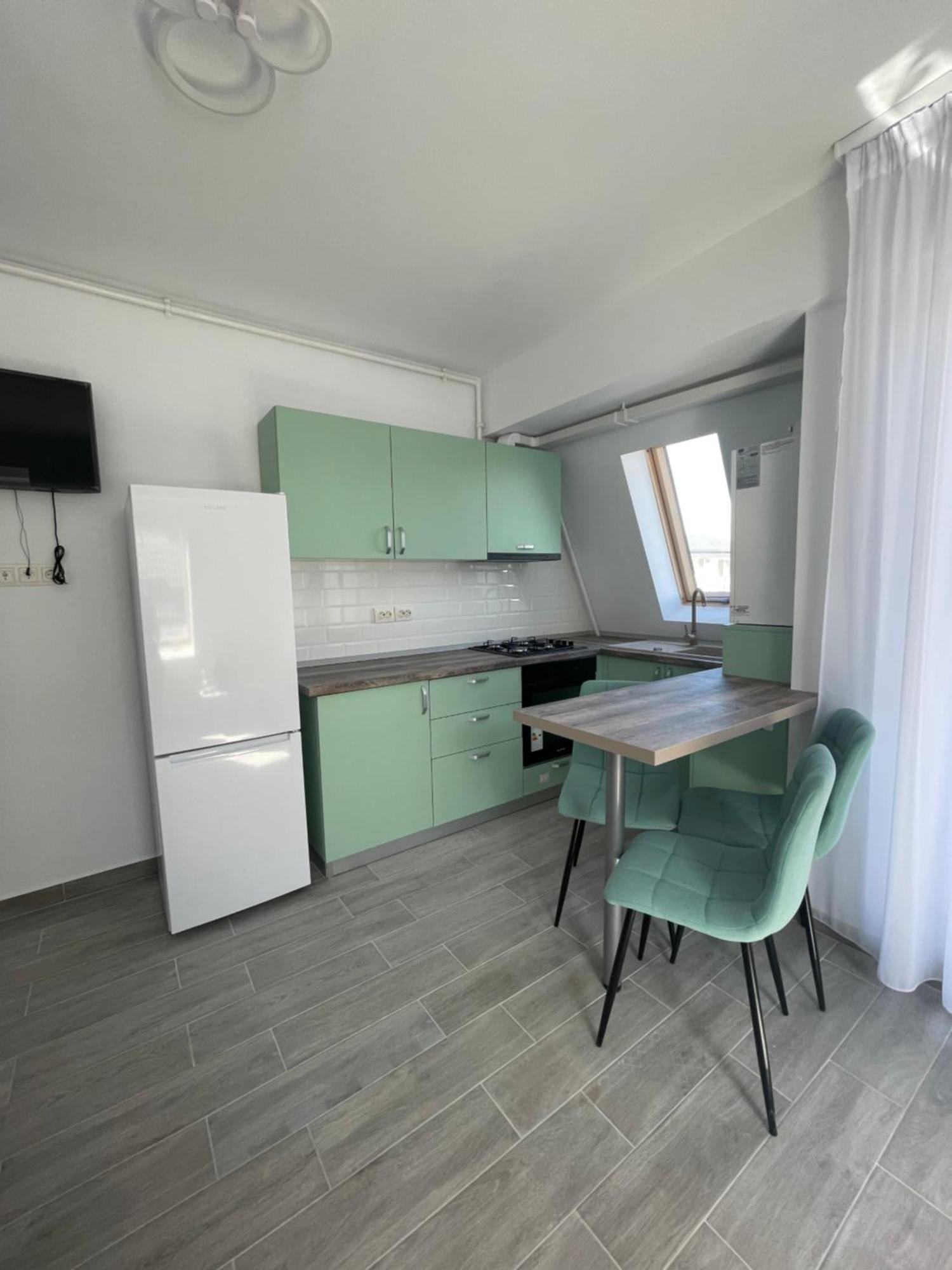 Marisah Residence #6 Otopeni Exteriör bild