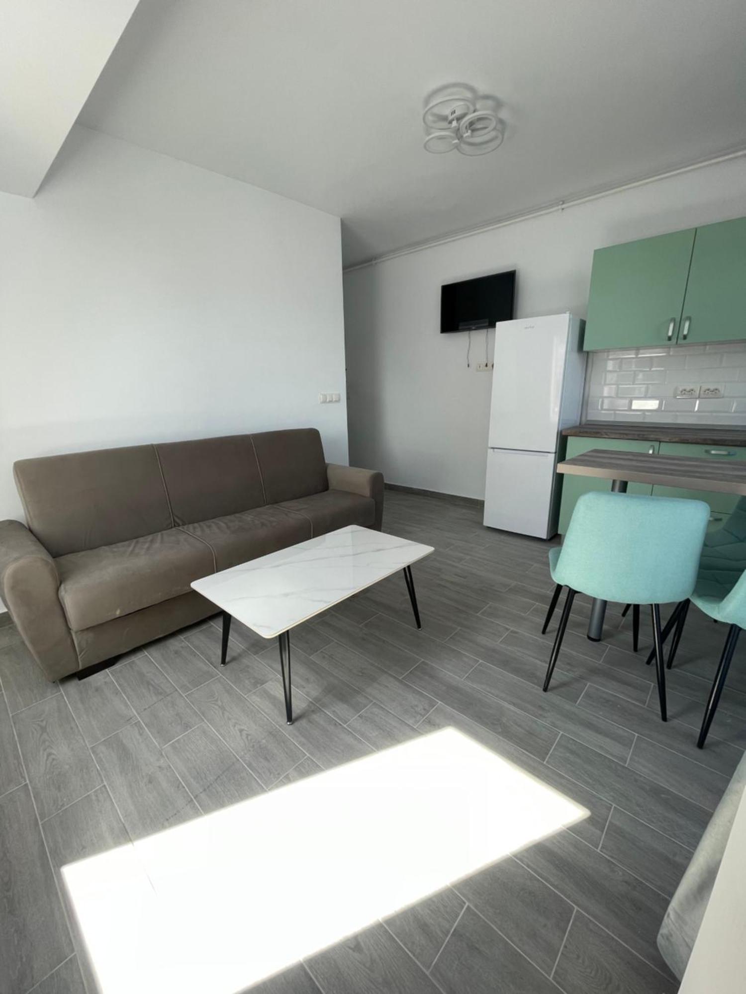 Marisah Residence #6 Otopeni Exteriör bild